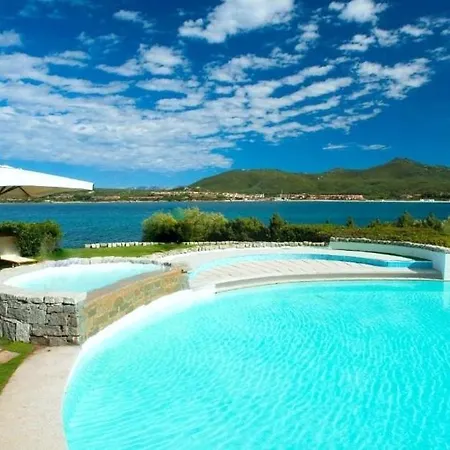 Guest house Nice Double Bedroom Porto Rotondo